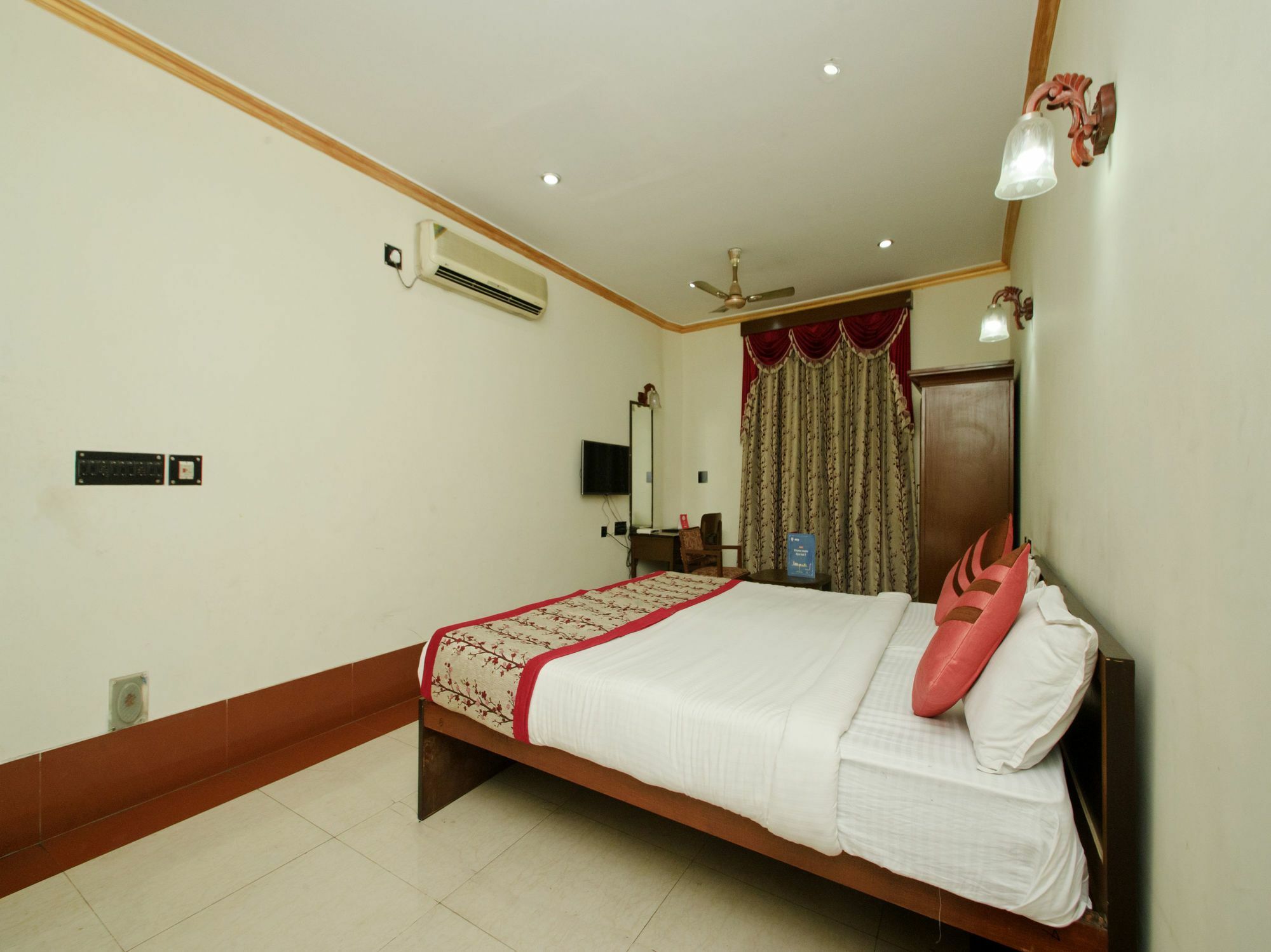 Oyo 5811 Seacom Inn Ymca Esplanade كولكاتا المظهر الخارجي الصورة